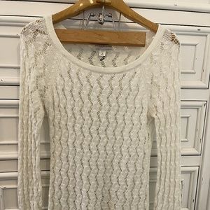 Ann Taylor Loft - Cream Color Spring/Summer Sweater Size Medium